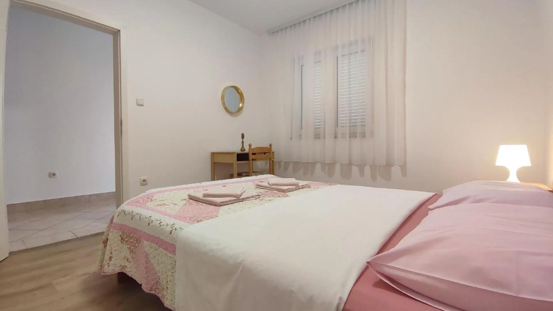 Ferienhaus In Crikvenica Mit Schoener Terrasse 0*,
